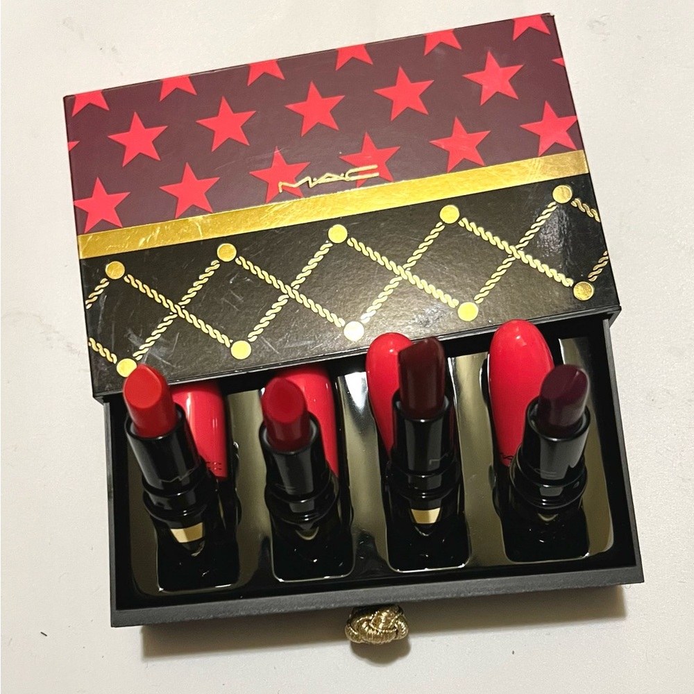 MAC Nutcracker Sweet RED Lipstick Kit 4p Gift Set Diva Rebel MAC Red Lady Danger